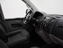 Volkswagen Transporter Kombi 2.0 TDI 140 PK DSG AUT. L2H1 8-PERS. *72.965 KM* + TREKHAAK | COMFORTSTOELEN | NAVIGATIE