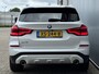 BMW X3 xDrive20i High Executive van € 30.895,- voor € 29.945,-.