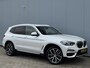 BMW X3 xDrive20i High Executive van € 30.895,- voor € 29.945,-.