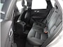 Volvo XC60 2.0 T6 Plug-in hybrid AWD Plus Dark incl. Service Plan 3 jaar/90.000 km | Semi elektrische trekhaak | Adaptieve cruise control incl. BLIS |