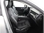 Volvo XC60 2.0 T6 Plug-in hybrid AWD Plus Dark incl. Service Plan 3 jaar/90.000 km | Semi elektrische trekhaak | Adaptieve cruise control incl. BLIS |