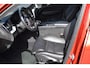 Volvo XC60 2.0 T5 Momentum | DAB | 19 Inch LM | Volvo On Call | Trekhaak | Stoelverwarming | Getint glas