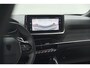 Peugeot 2008 Hybrid 136 e-DCS6 Allure | 360 Camera | Adaptieve Cruise Control | Dodehoekdetectie | Navigatie