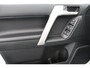 Toyota Land Cruiser 2.8 D-4D-F Professional Window Van