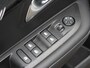 Peugeot 208 100pk Hybrid Allure | Navigatie | Parkeersensoren Voor/Achter | Stoelverwarming | LED lampen | Climate | 16"LMV | AUTOMAAT