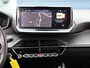 Peugeot 208 100pk Hybrid Allure | Navigatie | Parkeersensoren Voor/Achter | Stoelverwarming | LED lampen | Climate | 16"LMV | AUTOMAAT