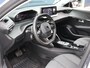 Peugeot 208 100pk Hybrid Allure | Navigatie | Parkeersensoren Voor/Achter | Stoelverwarming | LED lampen | Climate | 16"LMV | AUTOMAAT