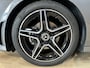 Mercedes-Benz A-klasse 180 Business Solution AMG Line | Airco ECC | LED | Camera | Sfeer | Navigatie | Cruise Control | Memory | Isofix | NAP |