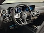 Mercedes-Benz A-klasse 180 Business Solution AMG Line | Airco ECC | LED | Camera | Sfeer | Navigatie | Cruise Control | Memory | Isofix | NAP |
