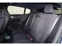 Volvo EC40 Single Motor Extended Range Plus Black Edi. 82 kWh - Panoramadak - IntelliSafe Assist & Surround - 360º Camera - Harman/Kardon audio - Verwarmde voorstoelen, stuur - Parkeersensoren voor & achter - Draadloze tel. lader - Warmtepomp - Extra getint glas