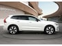 Volvo XC60 2.0 T8 Plug-in hybrid AWD Ultra Dark | CRYSTAL WHITE | Luchtvering | Trekhaak | Alarm | Extra getint glas | PDC + 360 camera | Stoel + Stuurverw |