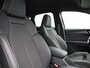 Audi Q4 Sportback e-tron 45 quattro S Edition 82 kWh l Adaptive Cruise Control l MMI navigatie plus MMI touch l SONOS Premium l Stoelverwarming voorin l Apple Carplay / Android Auto l Lichtpakket plus ambient light l Voorverwarming en -ventilatie l Automatische airconditioning l Matrix-ledkoplampen l Parkeerhulp achter l Audi drive select l Dimbare binnenspiegel l