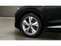 Audi Q4 Sportback e-tron 45 quattro S Edition 82 kWh l Adaptive Cruise Control l MMI navigatie plus MMI touch l SONOS Premium l Stoelverwarming voorin l Apple Carplay / Android Auto l Lichtpakket plus ambient light l Voorverwarming en -ventilatie l Automatische airconditioning l Matrix-ledkoplampen l Parkeerhulp achter l Audi drive select l Dimbare binnenspiegel l