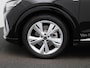 Audi Q4 Sportback e-tron 45 quattro S Edition 82 kWh l Adaptive Cruise Control l MMI navigatie plus MMI touch l SONOS Premium l Stoelverwarming voorin l Apple Carplay / Android Auto l Lichtpakket plus ambient light l Voorverwarming en -ventilatie l Automatische airconditioning l Matrix-ledkoplampen l Parkeerhulp achter l Audi drive select l Dimbare binnenspiegel l