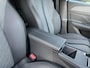 Peugeot 408 1.6 HYbrid Allure Pack 180 PK | Automaat Hybride | Bouwjaar 12-2023 | NETTO DEAL AANBIEDING | Digitaal Dashboard | Dode Hoek Bewaking | LED Verlichting | Stoelverwarming | Draadloos Apple Carplay & Android auto | Lichtmetalen velgen | Groot Multimedia Scherm |