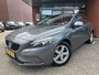 Volvo V40 1.5 T2 Momentum // CRUISE CONTROL // CLIMA // NAVI // PARKEERSENSOREN // TREKHAAK //