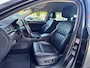 Skoda Superb Combi 1.5 TSI ACT Style Business // LED // KEYLESS // ELEK. STOELEN+GEHEUGEN // LEDER // ADAPT. CRUISE // WEGKLAPBARE TREKHAAK //