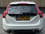 Volvo V60 2.0 D4 R-Design 181pk | Navigatie | Cruise control | Climate control | Hondenrek | Dashcam | Zwarte hemelbekleding | LED dagrijverlichting | Parkeersensoren achter