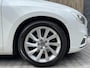Volvo V60 2.0 D4 R-Design 181pk | Navigatie | Cruise control | Climate control | Hondenrek | Dashcam | Zwarte hemelbekleding | LED dagrijverlichting | Parkeersensoren achter