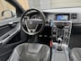 Volvo V60 2.0 D4 R-Design 181pk | Navigatie | Cruise control | Climate control | Hondenrek | Dashcam | Zwarte hemelbekleding | LED dagrijverlichting | Parkeersensoren achter