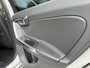 Volvo V60 2.0 D4 R-Design 181pk | Navigatie | Cruise control | Climate control | Hondenrek | Dashcam | Zwarte hemelbekleding | LED dagrijverlichting | Parkeersensoren achter