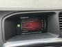 Volvo V60 2.0 D4 R-Design 181pk | Navigatie | Cruise control | Climate control | Hondenrek | Dashcam | Zwarte hemelbekleding | LED dagrijverlichting | Parkeersensoren achter