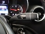 Mercedes-Benz V-klasse 300d | L2 DUBBEL CABINE | AUT. | AVANTGARDE | AMG | DISTRONIC PLUS | STOELVERWARMING/VERKOELING | NAVIGATIE | SPIEGEL PAKKET | 360 PARKEERPAKKET | LEDER | TREKHAAK | LED LAMPEN | DEALER ONDERHOUDEN