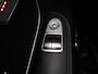 Mercedes-Benz V-klasse 300d | L2 DUBBEL CABINE | AUT. | AVANTGARDE | AMG | DISTRONIC PLUS | STOELVERWARMING/VERKOELING | NAVIGATIE | SPIEGEL PAKKET | 360 PARKEERPAKKET | LEDER | TREKHAAK | LED LAMPEN | DEALER ONDERHOUDEN