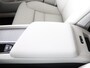Volvo XC60 2.0 T6 Plug-in hybrid AWD Plus Bright | Panoramisch schuif/kanteldak | Stoel & stuurwielverwarming | Elektrisch verstelbare stoelen incl. geheugen | Parkassist voor & achter | | Parkassist camera | Semi elektrische trekhaak | Par