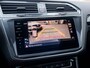 Volkswagen Tiguan 1.5 TSI ACT R-Line Highline 150Pk Automaat (PANORAMADAK, DIGITAL COCKPIT, APPLE CARPLAY, ELEK SPORTSTOELEN, LEDER, STOELVERWARMING, CAMERA, GETINT GLAS, KEYLESS, LED, ELEK ACHTERKLEP, PARKEER ASSISTENT, NIEUWSTAAT)