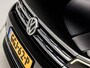 Volkswagen Tiguan 1.5 TSI ACT R-Line Highline 150Pk Automaat (PANORAMADAK, DIGITAL COCKPIT, APPLE CARPLAY, ELEK SPORTSTOELEN, LEDER, STOELVERWARMING, CAMERA, GETINT GLAS, KEYLESS, LED, ELEK ACHTERKLEP, PARKEER ASSISTENT, NIEUWSTAAT)