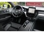 Volvo XC60 2.0 T6 Plug-in hybrid AWD Ultra Black Edition | 22" Velgen | Luchtvering | Bowers&Wilkins | Panoramadak | Pilot Assist
