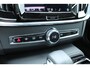 Volvo V90 2.0 T6 Plug-in hybrid AWD Ultra Dark | Head-up Display | Stuur + Stoelverwarming | Harman & Kardon | Keyless | Adaptieve cruise control incl. BLIS |