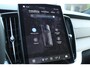 Volvo XC90 2.0 T8 Plug-in hybrid AWD Ultra Dark full option | Bowers & Wilkins | Luchtvering | Gelamineerde zijruiten| Head-Up Display |