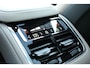 Volvo XC90 2.0 T8 Plug-in hybrid AWD Ultra Dark full option | Bowers & Wilkins | Luchtvering | Gelamineerde zijruiten| Head-Up Display |