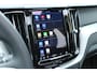 Volvo XC60 2.0 T6 Plug-in hybrid AWD Plus Bright Trekhaak | Panorama dak | Keyless | Elektrisch verstelbare stoelen met geheugen | Camera