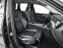 Volvo XC60 T6 Aut. Plug-in hybrid AWD Ultra Dark | Panoramadak | 360° camera | Harman Kardon | Stoel- en Stuurverwarming | Trekhaak