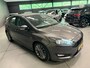 Ford Focus 1.0 ST-Line NAVI/CARPLAY/CRUISE/ECC/PDC///