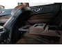 Volvo XC60 B5 Automaat Business Pro | Trekhaak | 360° parkeercamera | Adaptive cruise control | BLIS | Stoelverwarming | Stuurwielverwarming | Navigatie | Maroon lederen bekleding | Comfortstoelen |