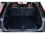 Volvo XC60 B5 Automaat Business Pro | Trekhaak | 360° parkeercamera | Adaptive cruise control | BLIS | Stoelverwarming | Stuurwielverwarming | Navigatie | Maroon lederen bekleding | Comfortstoelen |