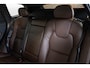 Volvo XC60 B5 Automaat Business Pro | Trekhaak | 360° parkeercamera | Adaptive cruise control | BLIS | Stoelverwarming | Stuurwielverwarming | Navigatie | Maroon lederen bekleding | Comfortstoelen |