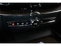 Volvo XC60 B5 Automaat Business Pro | Trekhaak | 360° parkeercamera | Adaptive cruise control | BLIS | Stoelverwarming | Stuurwielverwarming | Navigatie | Maroon lederen bekleding | Comfortstoelen |