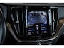 Volvo XC60 B5 Automaat Business Pro | Trekhaak | 360° parkeercamera | Adaptive cruise control | BLIS | Stoelverwarming | Stuurwielverwarming | Navigatie | Maroon lederen bekleding | Comfortstoelen |
