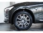 Volvo XC60 B5 Automaat Business Pro | Trekhaak | 360° parkeercamera | Adaptive cruise control | BLIS | Stoelverwarming | Stuurwielverwarming | Navigatie | Maroon lederen bekleding | Comfortstoelen |