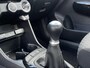 Kia Picanto 1.0 DPI DynamicLine Airconditioning | Navigatiesysteem | Parkeersensoren achter | Cruise Control | Achteruitrijcamera | Elektrische ramen voor- en achter | 12 maanden BOVAG garantie