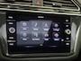 Volkswagen Tiguan 1.4 TSI eHybrid Life | Panoramadak | Achteruitrijcamera | Stoel- en stuurwielverwarming | 3-zone airco | Navigatie | Digital cockpit Pro | Adaptieve cruise control |