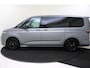 Volkswagen Multivan Bulli L2 1.5 Ehybrid 180kW 245 pk DSG 4 motion | Easy Open Pakket Basis | Trekhaak | Kunststof vloerbekleding | Navigatiesysteem '' Discover Pro'' | Privacy Plus glas (90%) vanaf B-stijl |