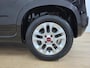 Fiat Panda Occasion 1.2 Popstar in zwart | Sportieve look | Trekhaak | Tweedehands Fiat Panda | Veel ruimte in de auto | Airco