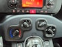 Fiat Panda Occasion 1.2 Popstar in zwart | Sportieve look | Trekhaak | Tweedehands Fiat Panda | Veel ruimte in de auto | Airco