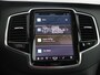 Volvo XC90 T8 Recharge AWD Ultimate Dark | Full Option! | Bowers & Wilkins | trekhaak | Gelamineerde zijruiten| Luchtvering | Head-Up Display | Stoel & stuurwielverwarming | Achterbankverwarming | Adaptieve cruise control incl. BLIS
